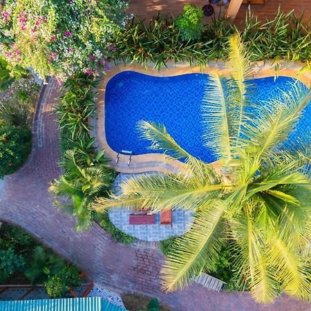 Rosa Garden Hotel นิญบิ่ญ ภายนอก รูปภาพ