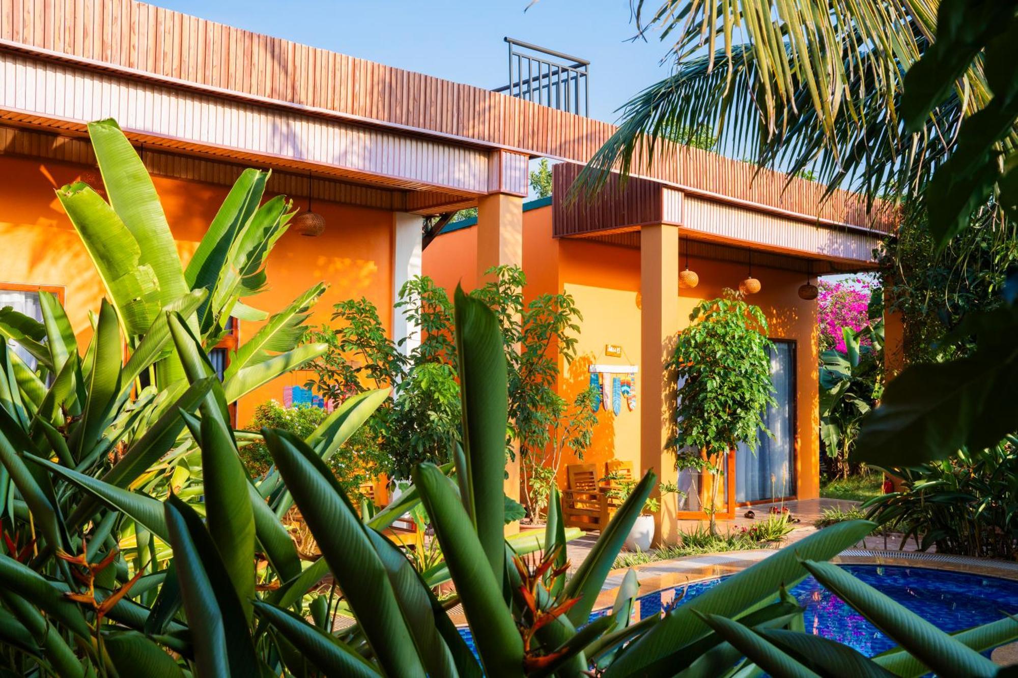 Rosa Garden Hotel นิญบิ่ญ ภายนอก รูปภาพ