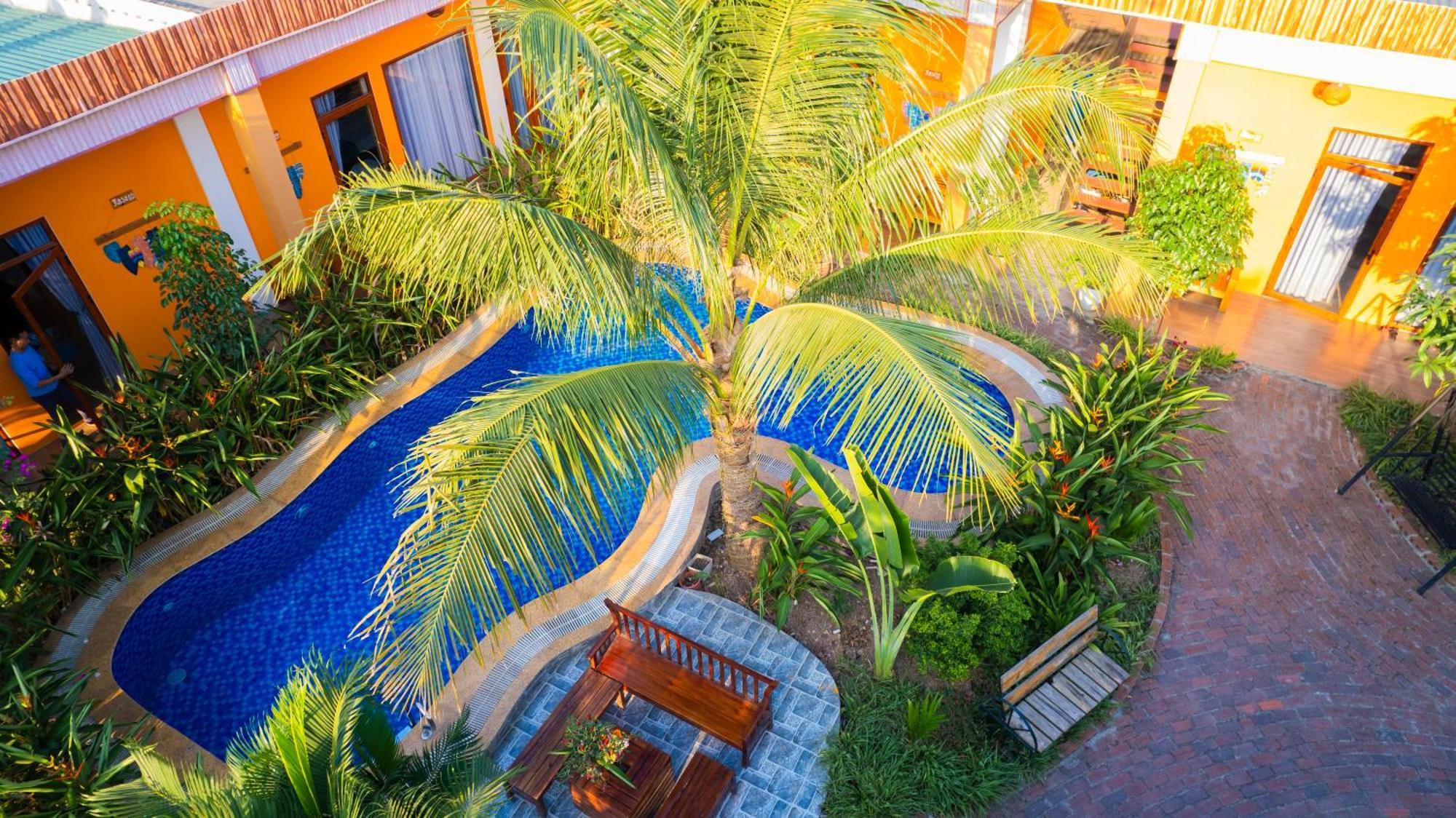 Rosa Garden Hotel นิญบิ่ญ ภายนอก รูปภาพ