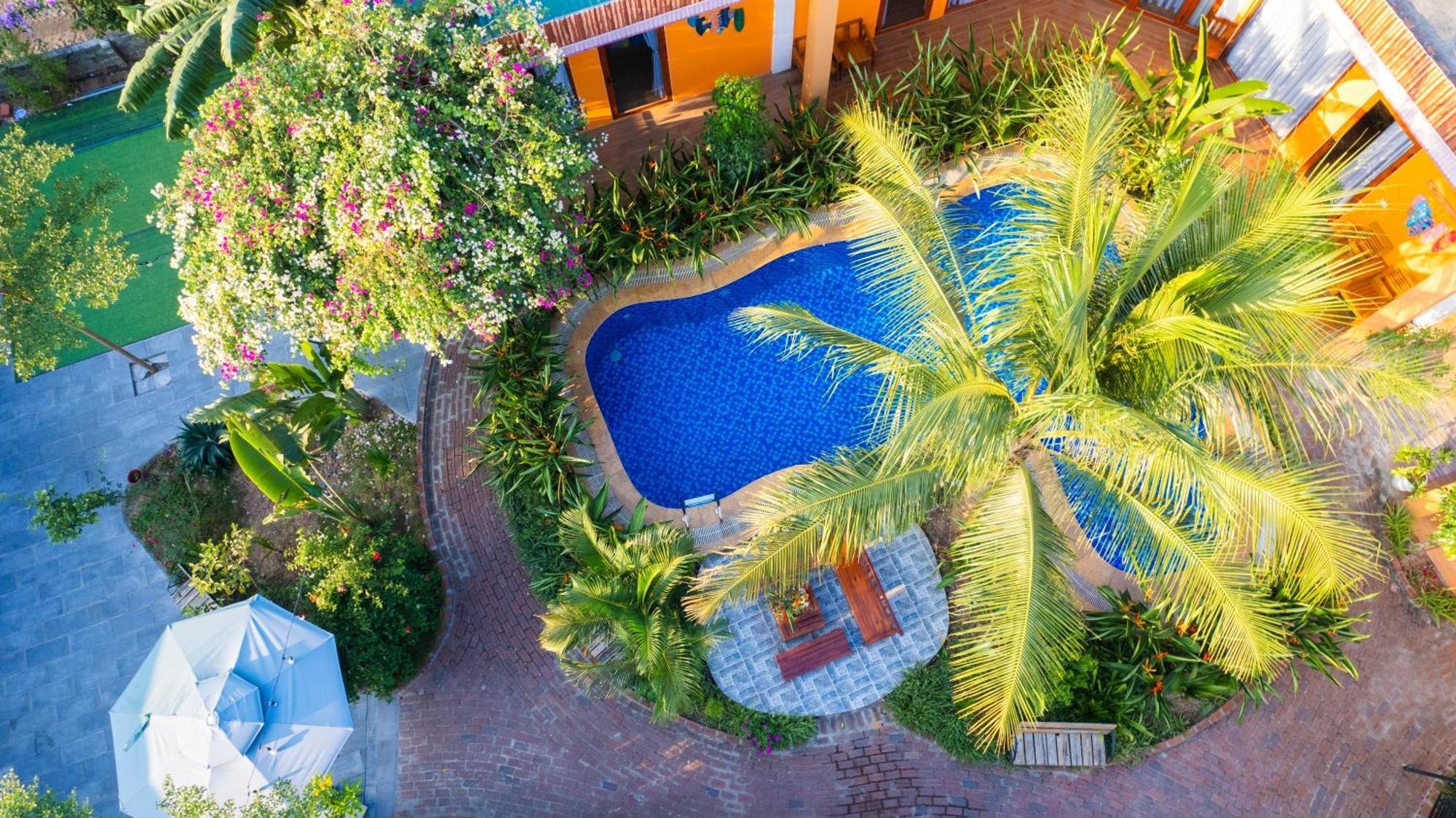 Rosa Garden Hotel นิญบิ่ญ ภายนอก รูปภาพ