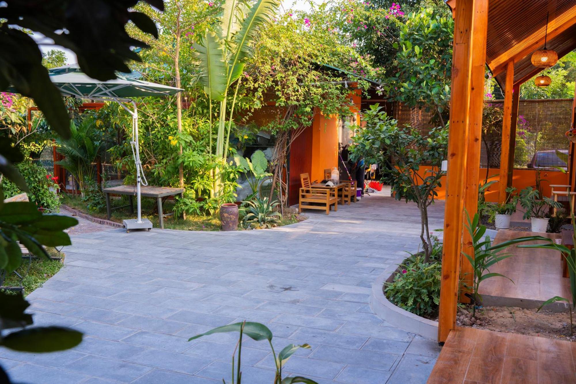 Rosa Garden Hotel นิญบิ่ญ ภายนอก รูปภาพ